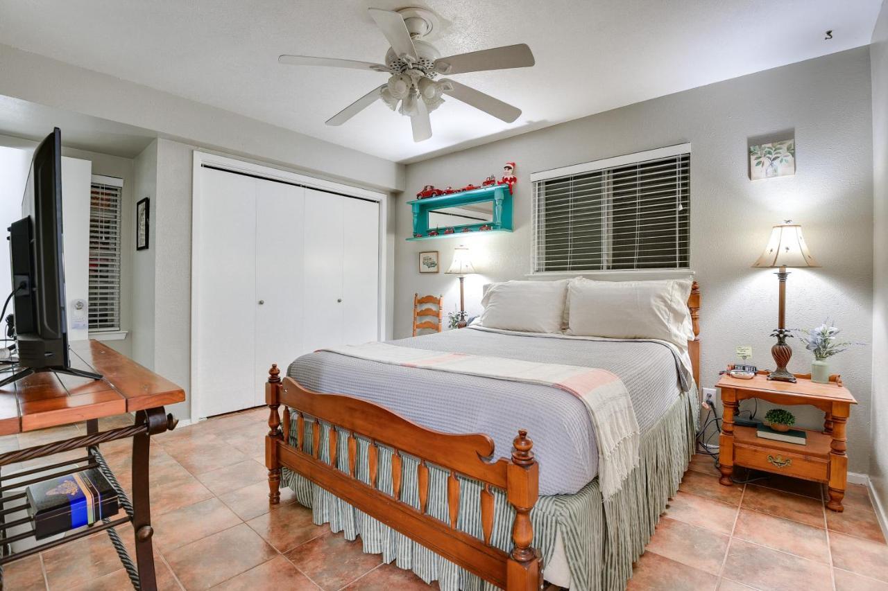 Arlington Home With Patio, Walk To Atandt Stadium! Eksteriør billede