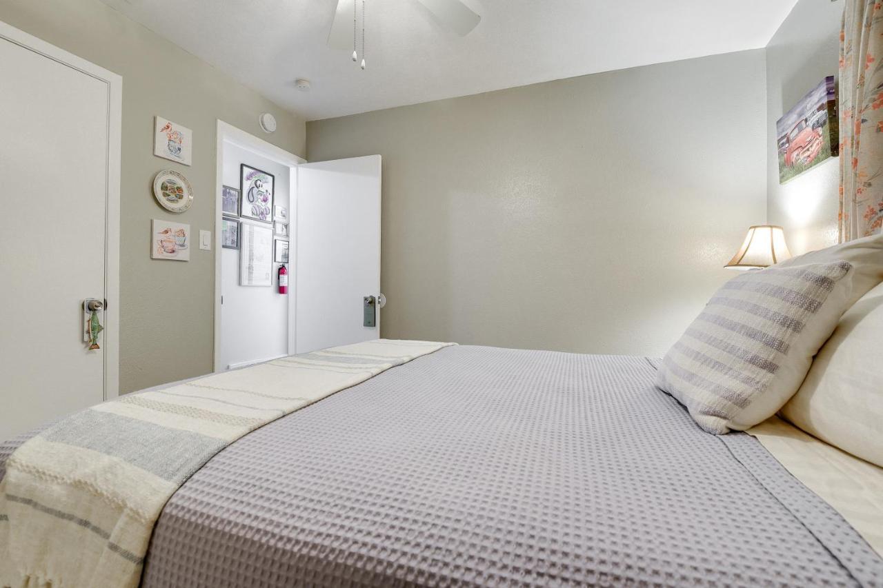 Arlington Home With Patio, Walk To Atandt Stadium! Eksteriør billede