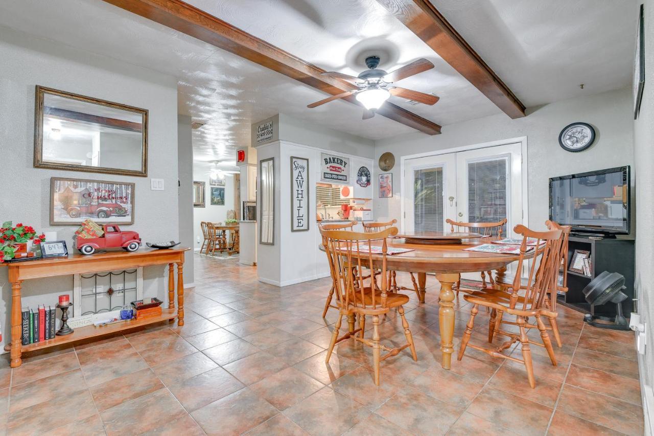 Arlington Home With Patio, Walk To Atandt Stadium! Eksteriør billede