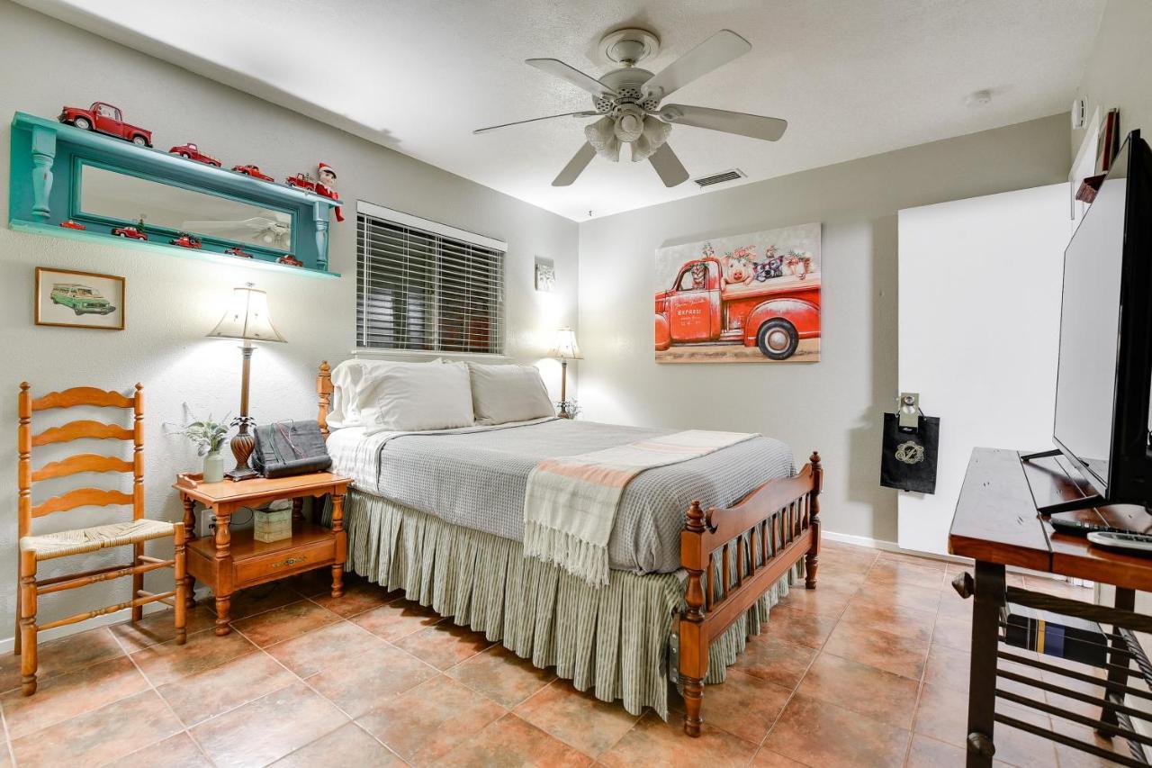 Arlington Home With Patio, Walk To Atandt Stadium! Eksteriør billede